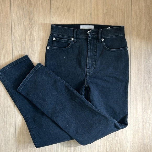 *Like New* Everlane Way High Slim Straight Jeans Size 23 (fit like 24) in black - Picture 3 of 11